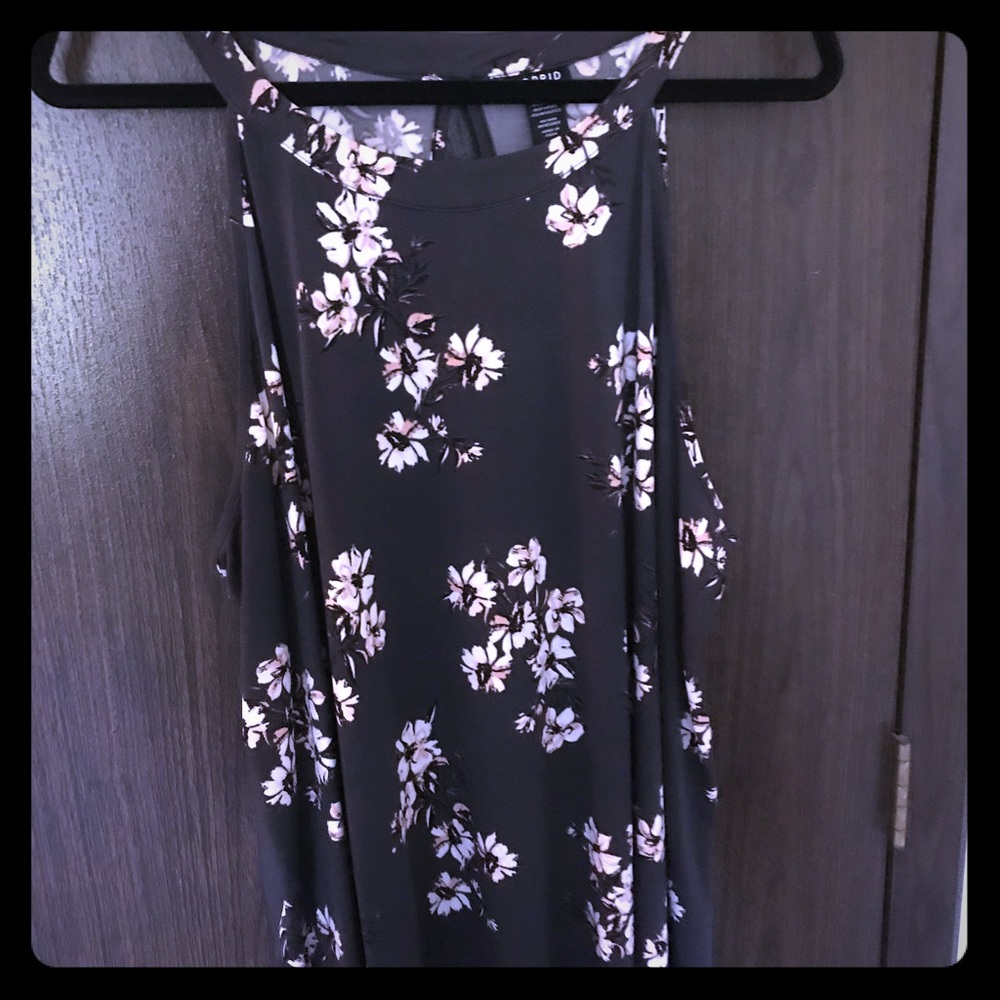 Torrid Tank Top Like New Size 3